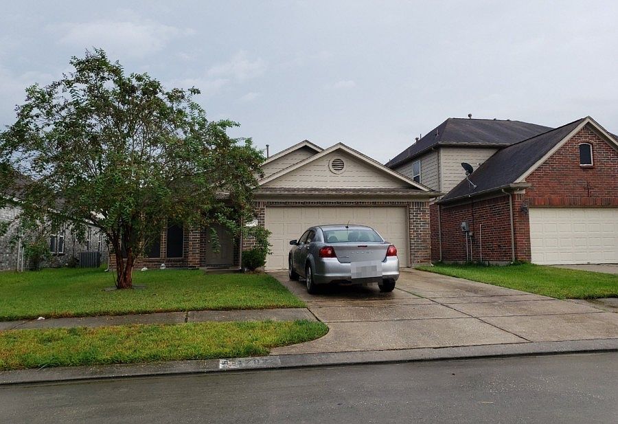1st image of 17922 Juniper Green Trl