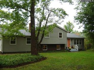 231 N Bissell Rd, Aurora, OH 44202