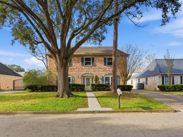 1306 Dominion Dr, Katy, TX 77450