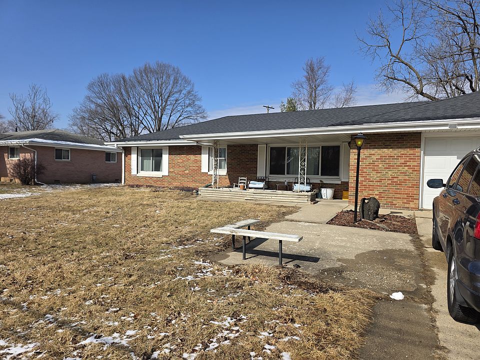 2nd image of 821 W Northmoor Rd