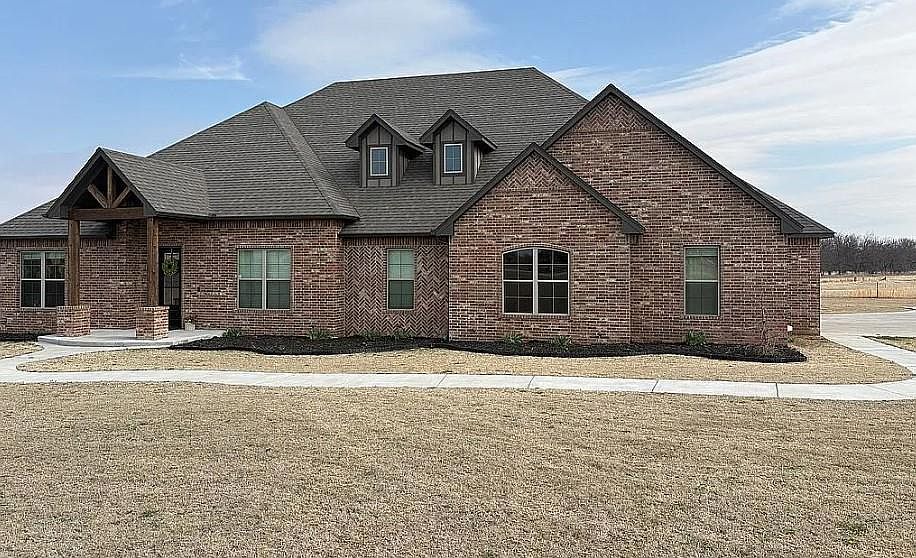 1st image of 2045 E Rock Creek Rd