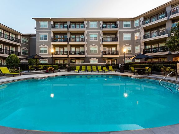 3rd image of 2400 Fountain View Dr APT 304