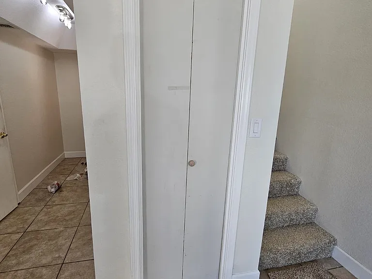 819 E Redondo Dr — Photo 21