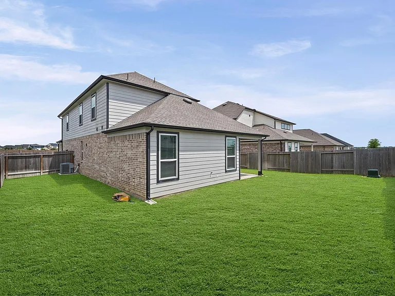 144 Shining Point Dr — Photo 28