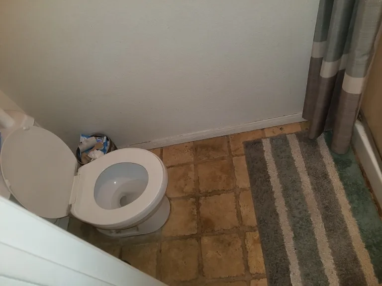 501 Calle Montecito #9 — Photo 4