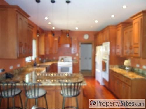 4th image of 201 Linden Oaks Ln
