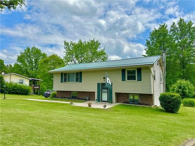 451 W Water St, Slippery Rock, PA, 16057