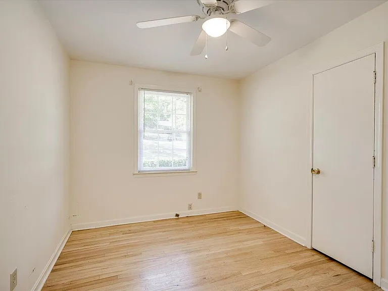 552 Whitehead Dr — Photo 18