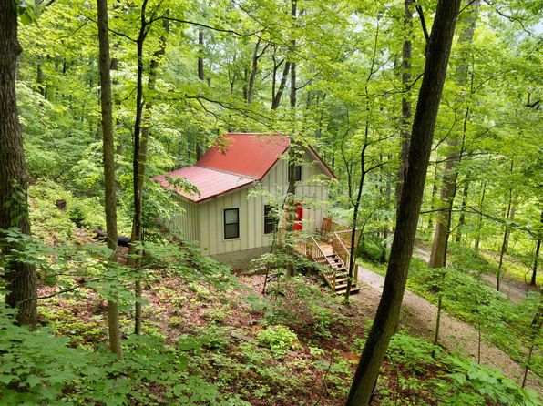 Lookout Ln, Jeffersonville, KY 40337