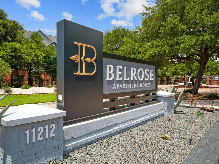 Belrose — Photo 27