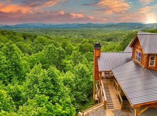 490 Arrowhead Dr, Mineral Bluff, GA 30559