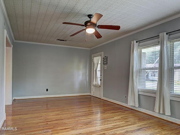 5th image of 814 Saint Thomas St