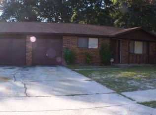 1624 Monument Oaks Dr, Jacksonville, FL 32225