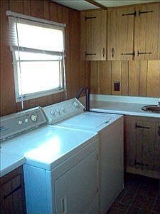 4th image of 1436 Westshore Dr
