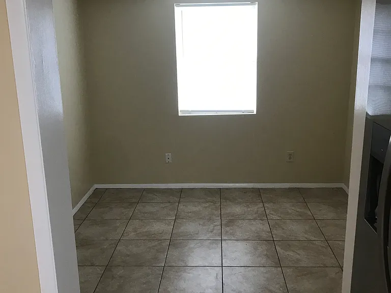 2115 14th St SW — Photo 11