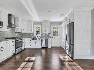 10 Romana Ln, Toms River, NJ 08755