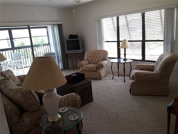 3rd image of 6155 S Mirror Lake Dr APT 310