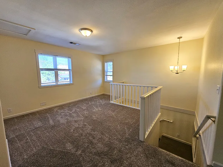 8 B St #1 — Photo 5