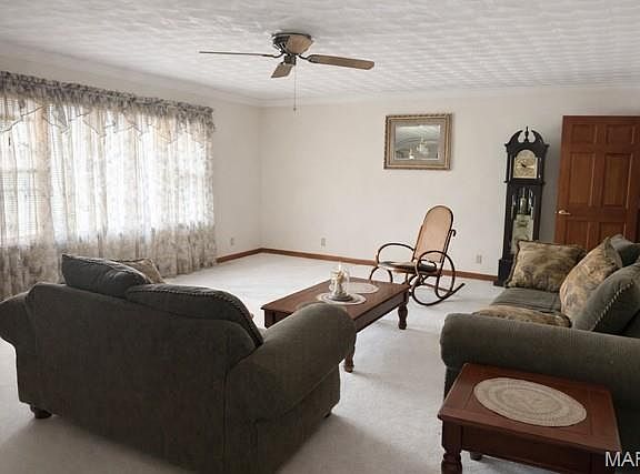 3rd image of 5426 E Dix Irvington Rd