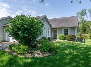 3704 S Grasstree Ct, Bloomington, IN 47401