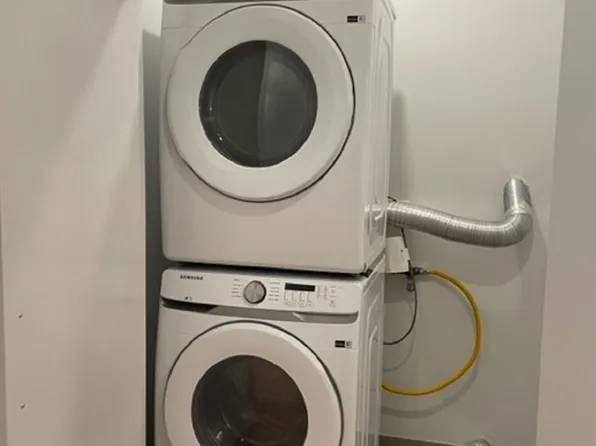 245 Newkirk Avenue image 17 of 20