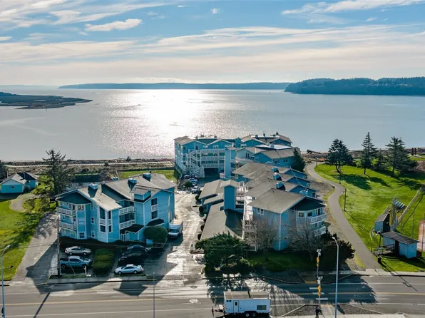 651 SE Bayshore #B301, Oak Harbor, WA 98277