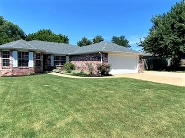 506 Evergreen Cir, Lowell, AR 72745