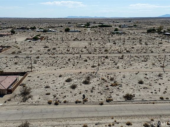 3rd image of 1531 Indian Ocean Avenue