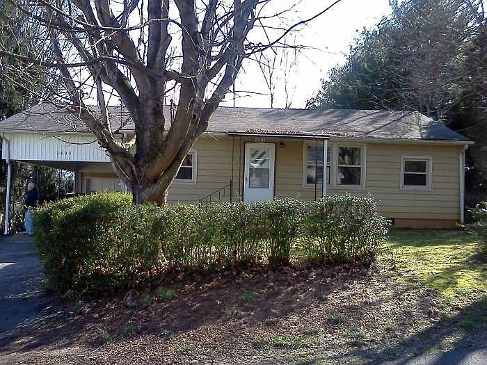 2805 Gray St. - Front