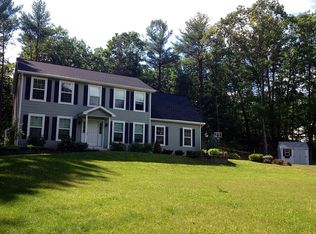 93 New Rd, Nassau, NY 12123