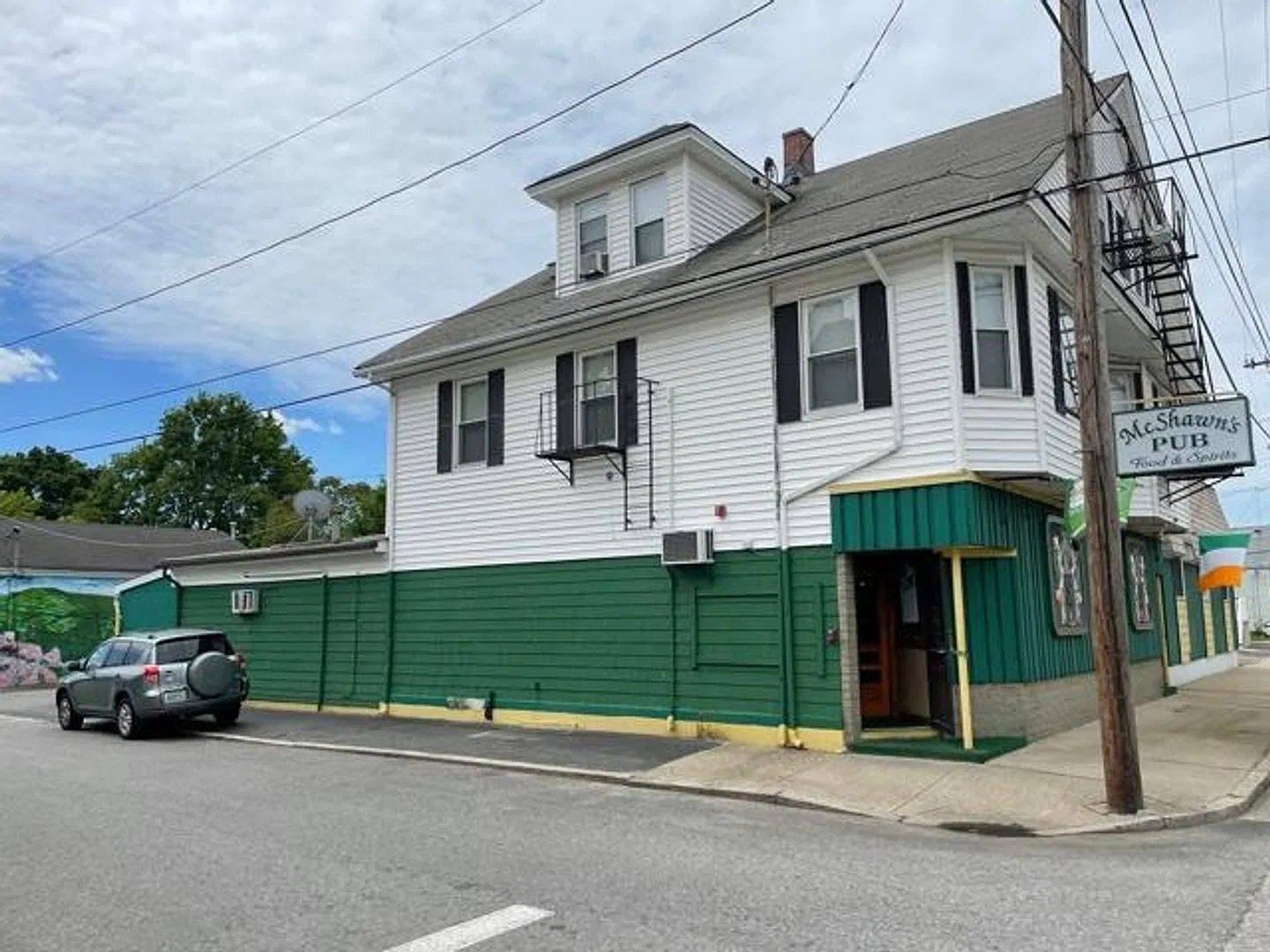 **Cranston/Village Neighborhood First Floor Two Bed/Two Bath - $1,895** — Photo 2