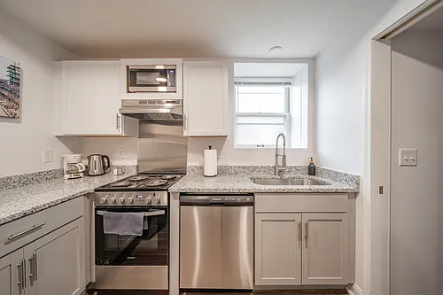 Floor plan Grace Manor Apartments - B01 -...