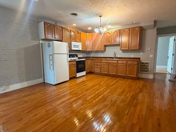 1804 E 3rd St APT C, Dayton, OH 45403