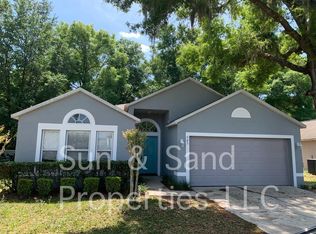 903 Cascades Park Trl, Deland, FL 32720