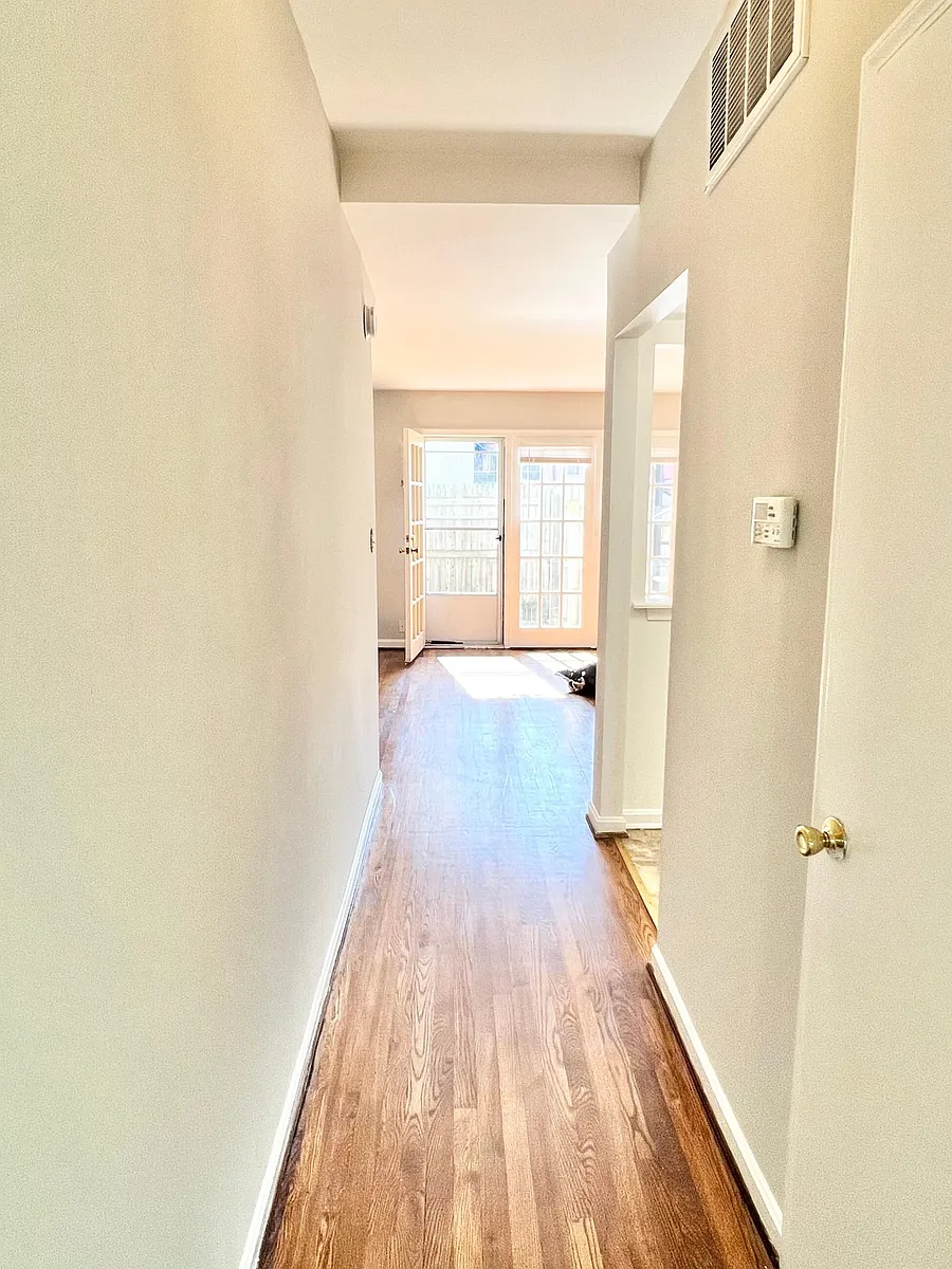 Building Photo - 4436 Macarthur Blvd NW #3A
