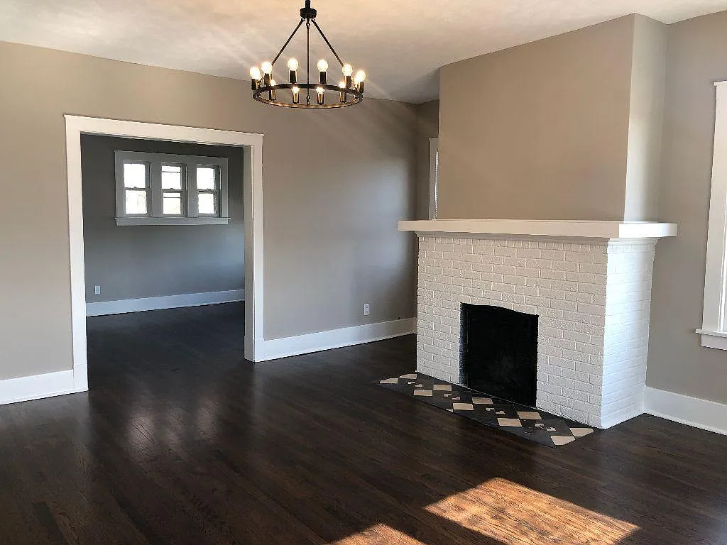 3 bed, 1924 sqft, $2,150 — Photo 4
