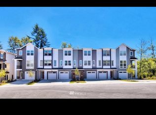13717 Admiralty Way #L6, Lynnwood, WA 98087
