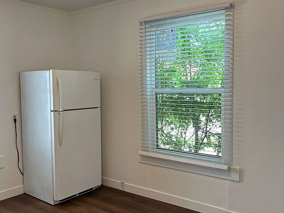 5th image of 1040 Fairmount St SE #1