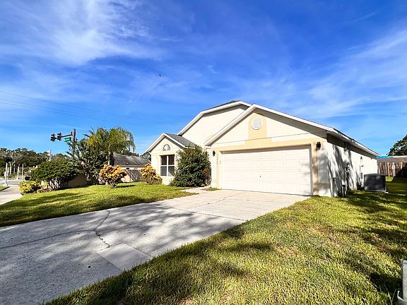 2nd image of 14405 Lake Price Dr