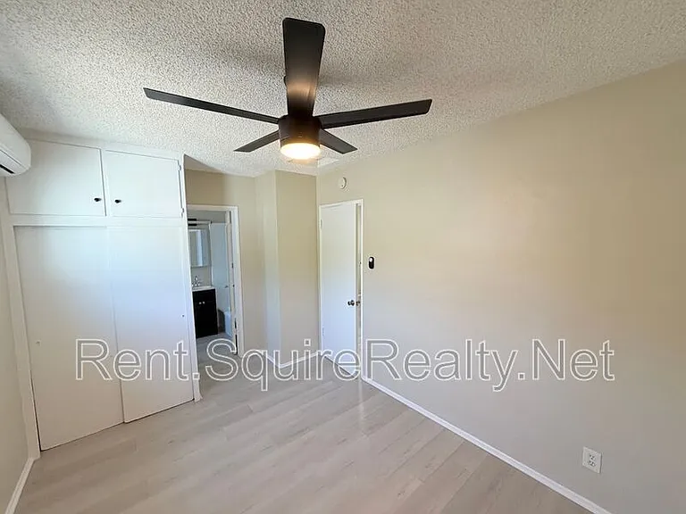 247 W 9th St — Photo 7
