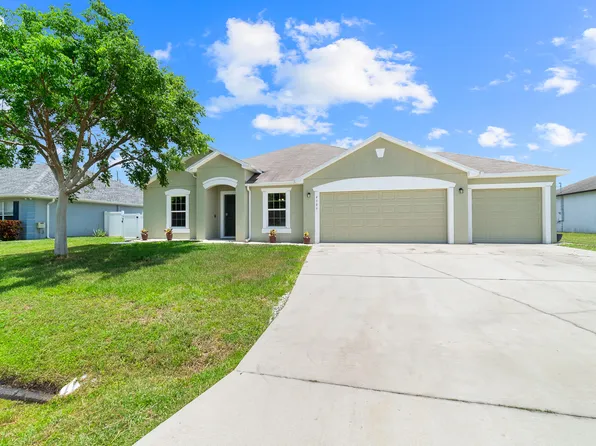 4589 SW Van Dyke Street, Port St Lucie, FL 34953