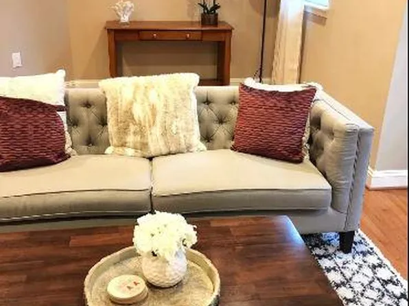 2135 Clark Pl, Silver Spring, MD 20902