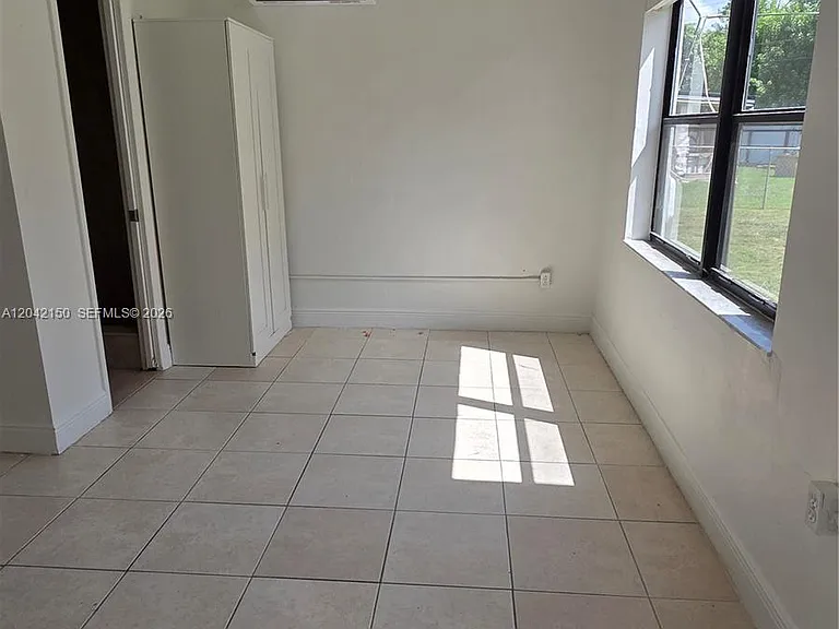 16 Allen Rd #EFFICIENCY — Photo 3