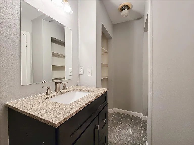 12422 Mylla St — Photo 18