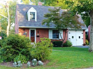 905 Adana Rd, Baltimore, MD 21208