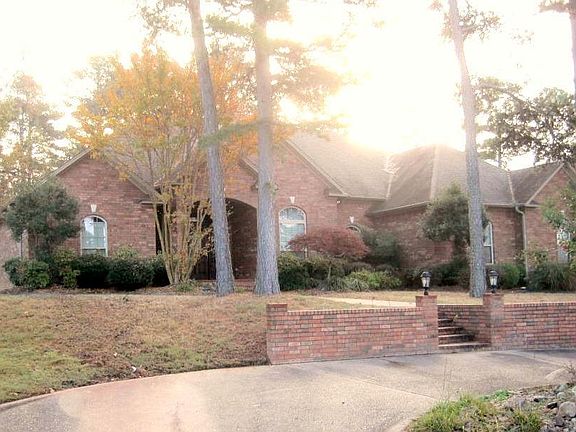 3rd image of 508 Autumnwood Dr