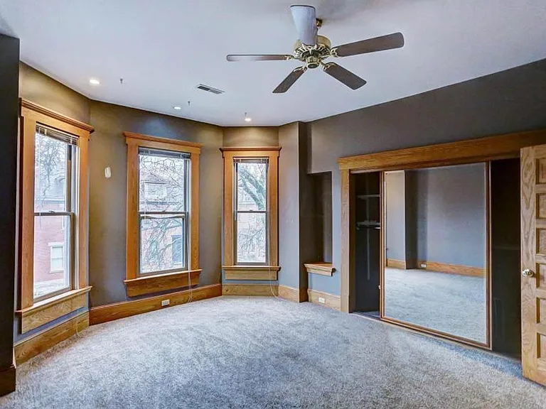 250 Wilber Ave — Photo 11