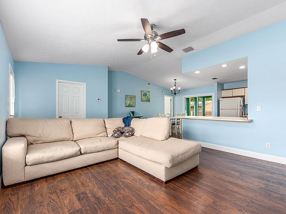 5th image of 1834 SW McAllister Ln