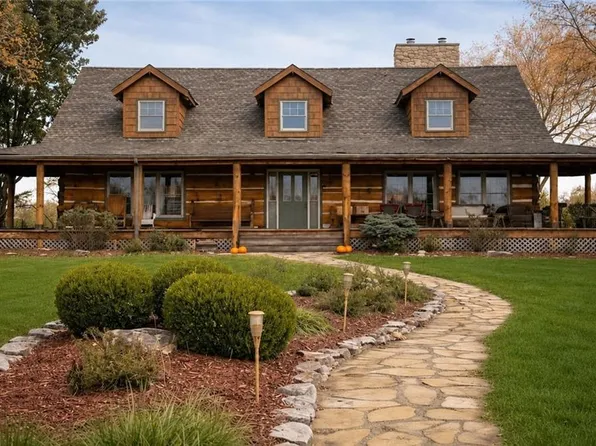 32921 S Ridgeview Farm Rd, Drexel, MO 64742