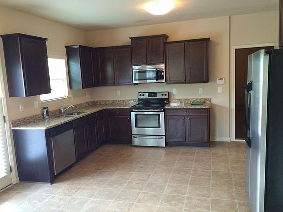 2nd image of 38B Red Maple Dr